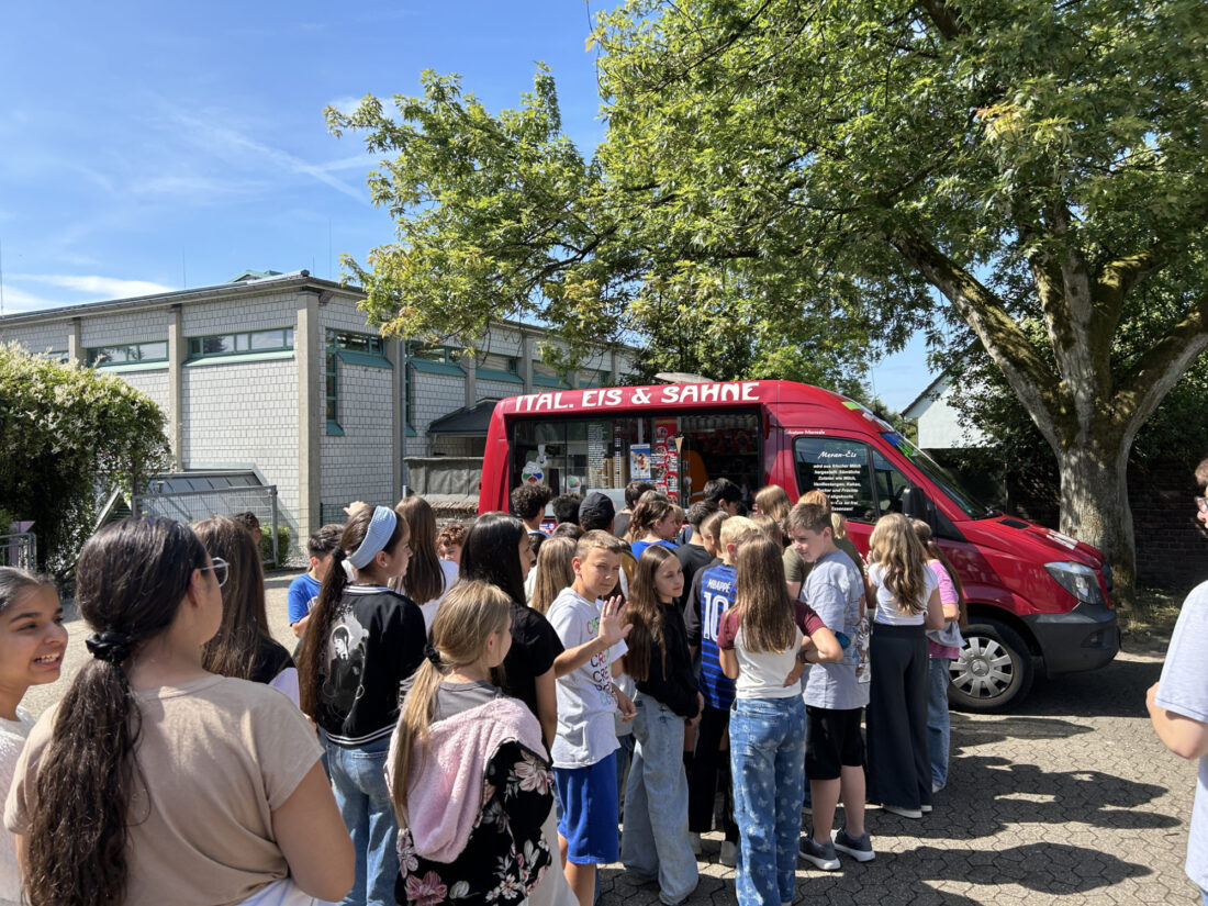 Der Eiswagen ist da!